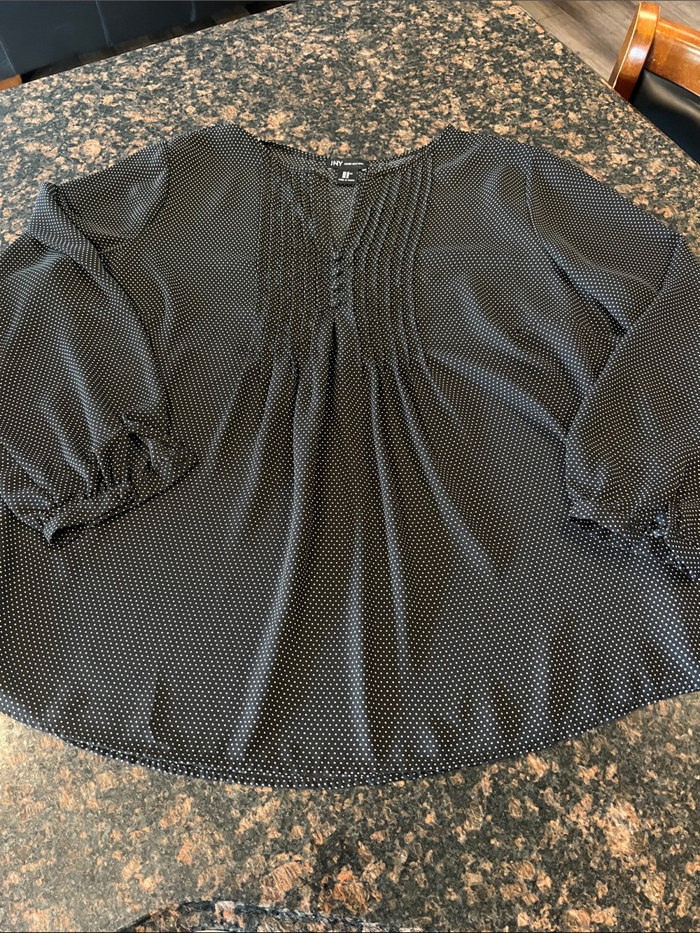 Jones New York Black with White Polka Dot Pintuck Peasant Top 1X